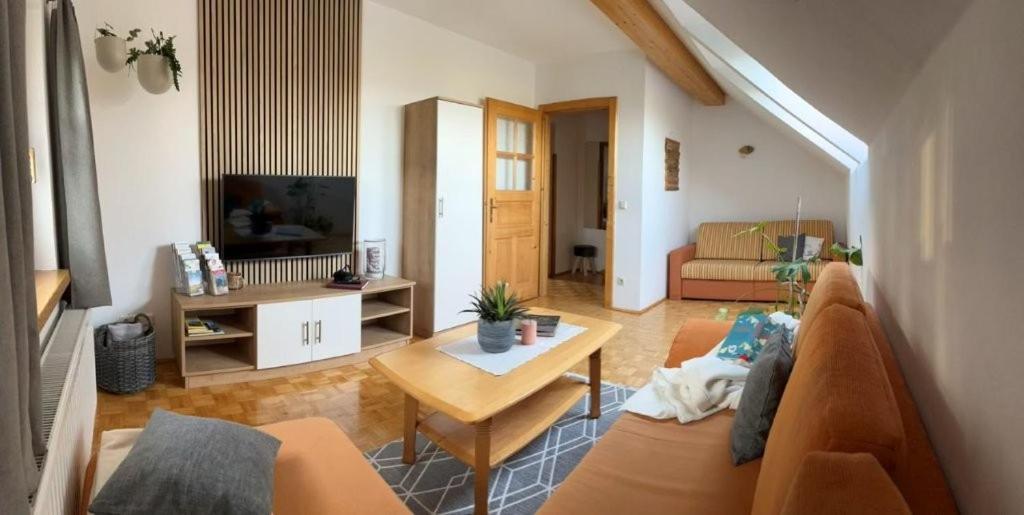 Ferienwohnung Seiringer Attersee Ngoại thất bức ảnh